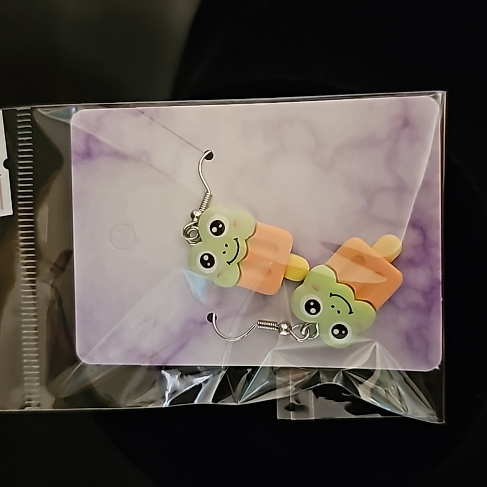 Dangle earrings - Picture 4 of 4